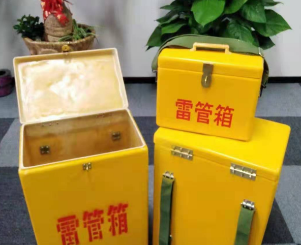 宾县玻璃钢雷管箱有哪些特点